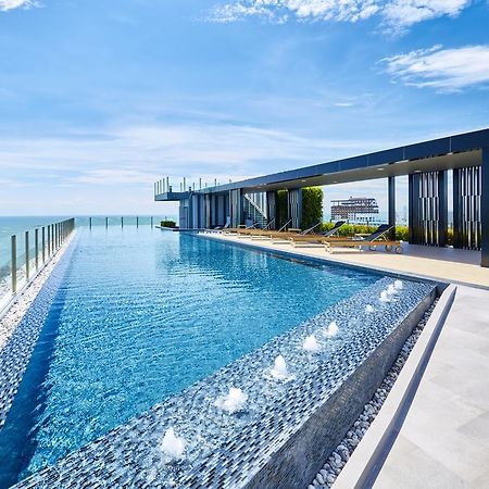The Base By Fantasea Beach Apartman Pattaya Kültér fotó