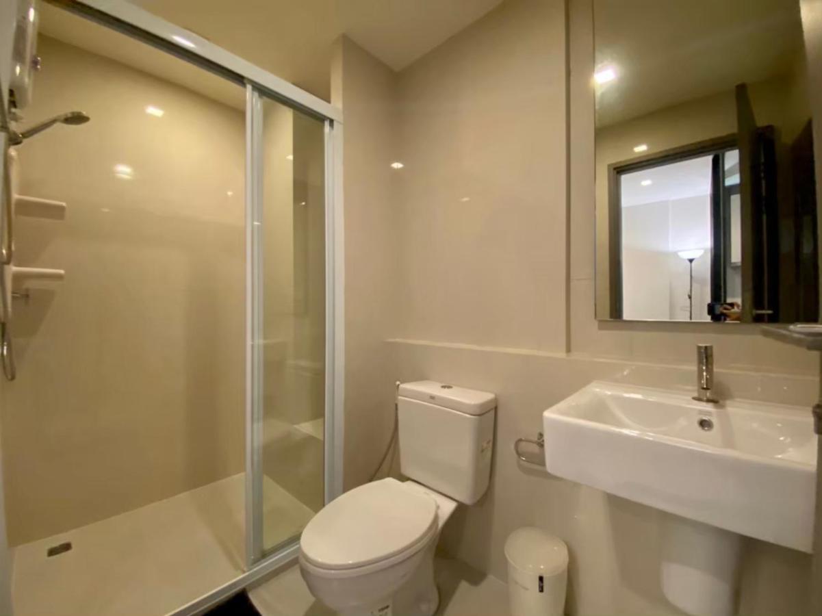 The Base By Fantasea Beach Apartman Pattaya Kültér fotó