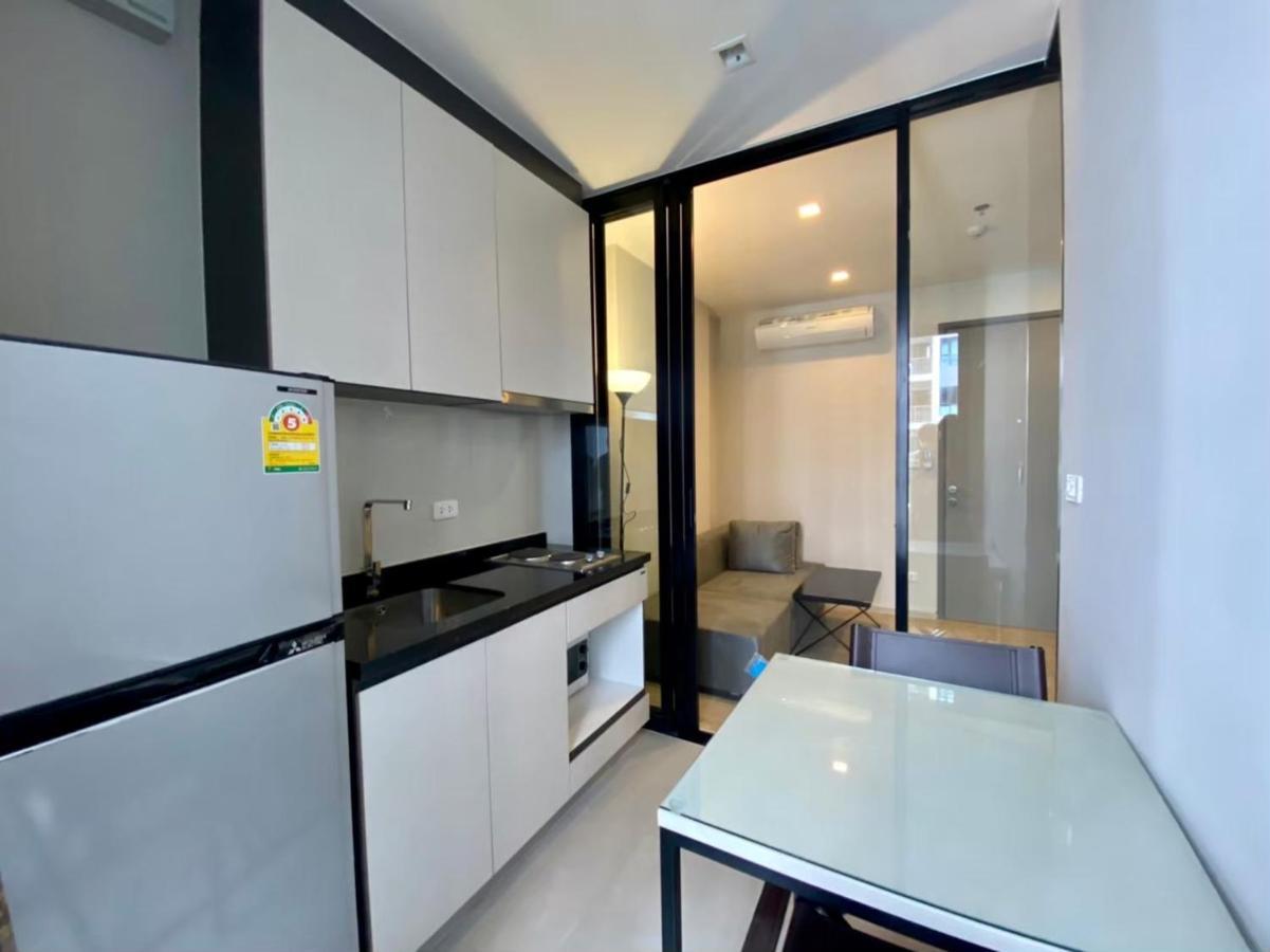 The Base By Fantasea Beach Apartman Pattaya Kültér fotó