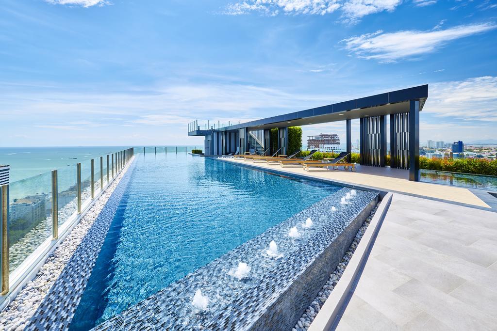 The Base By Fantasea Beach Apartman Pattaya Kültér fotó